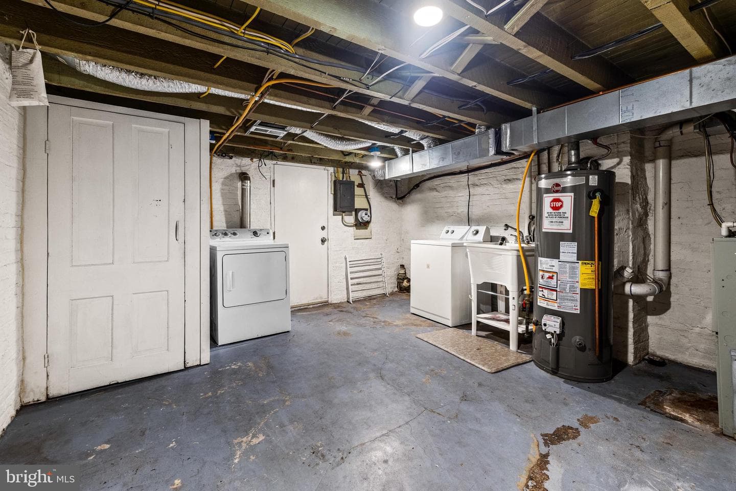 3702 Foster Avenue photo 30