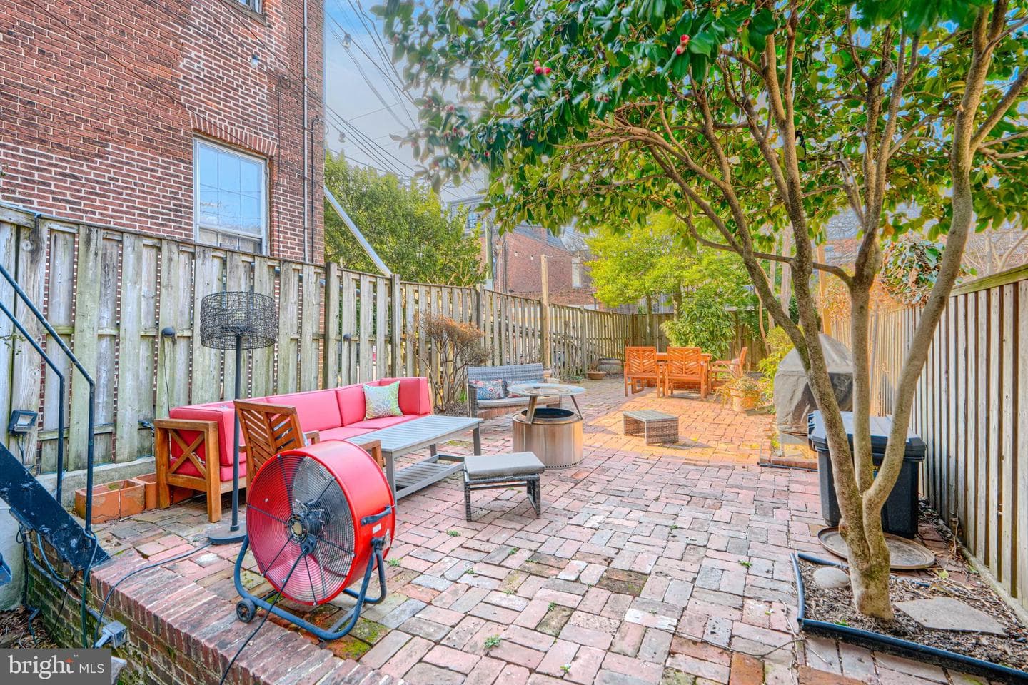 1418 Park photo 64