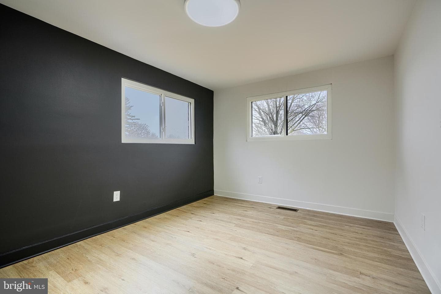2802 Steele Road photo 18
