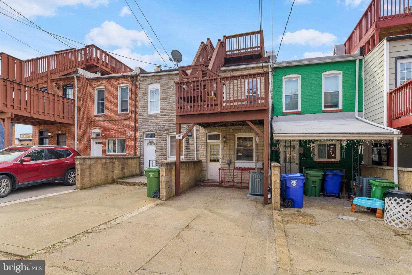 643 S Curley Street photo 37