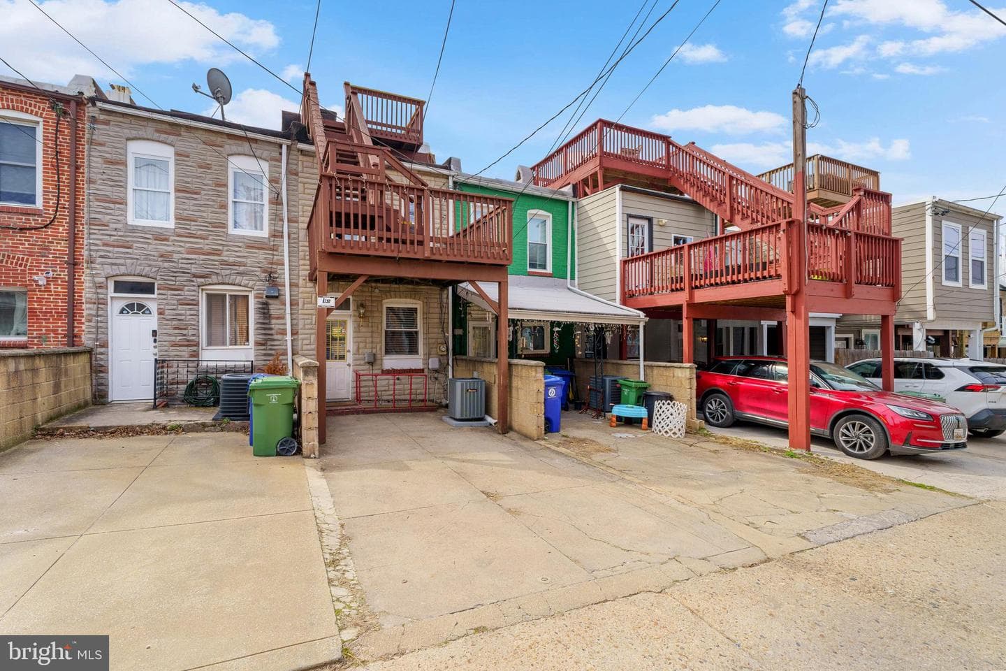 643 S Curley Street photo 39