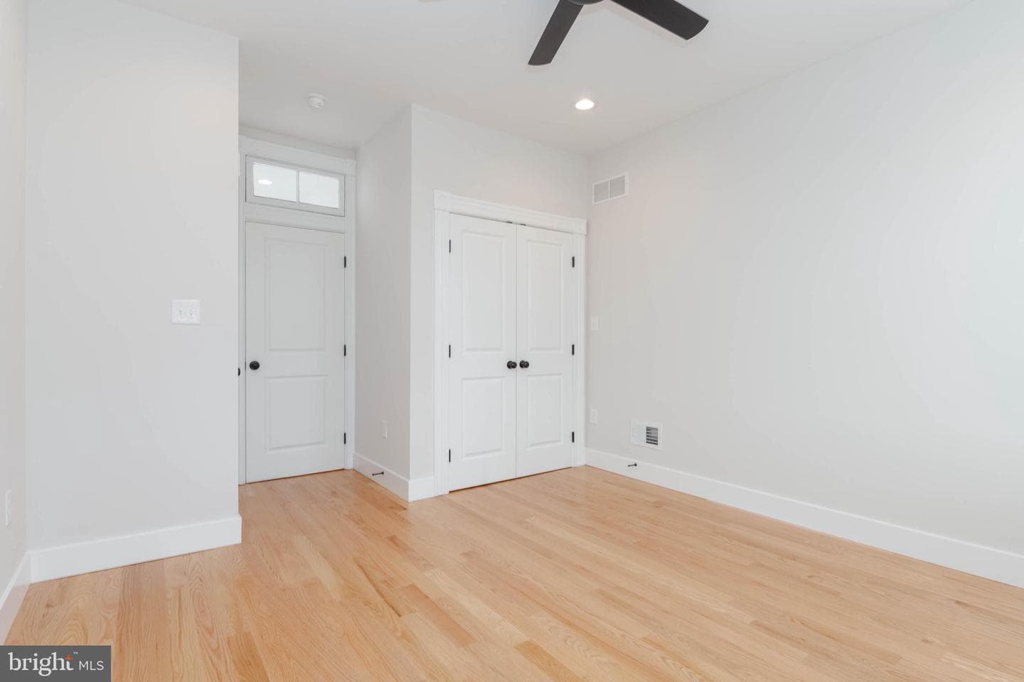704 S Conkling Street photo 29