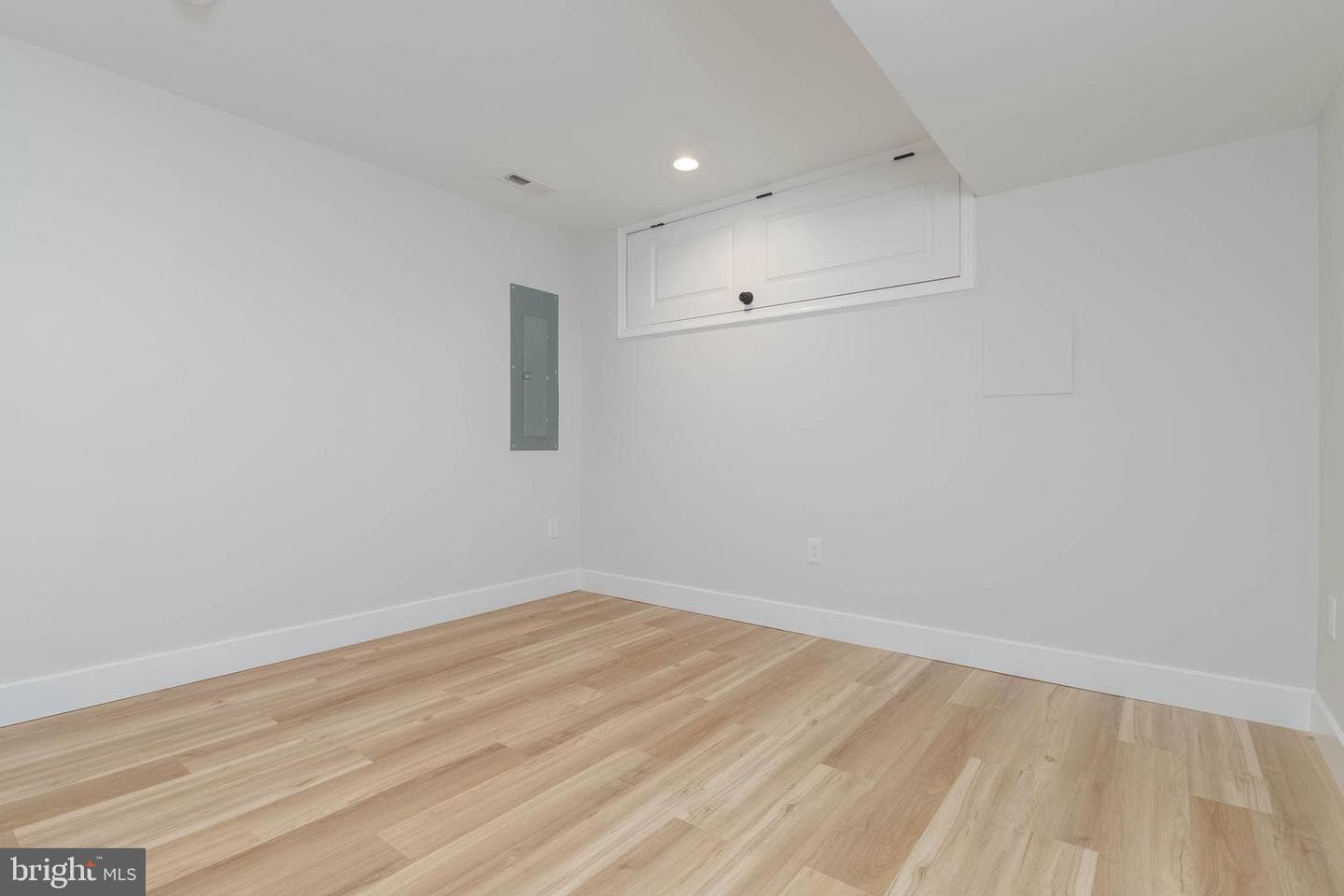 704 S Conkling Street photo 39