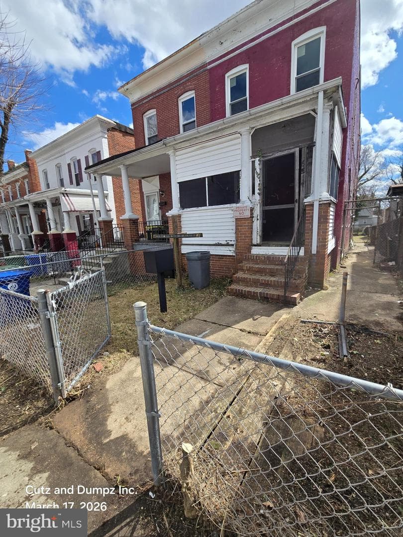 631 Cator Avenue photo 1