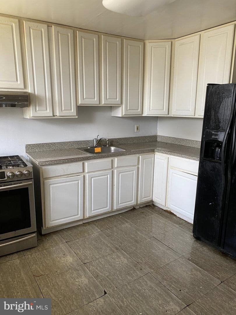 631 Cator Avenue photo 5