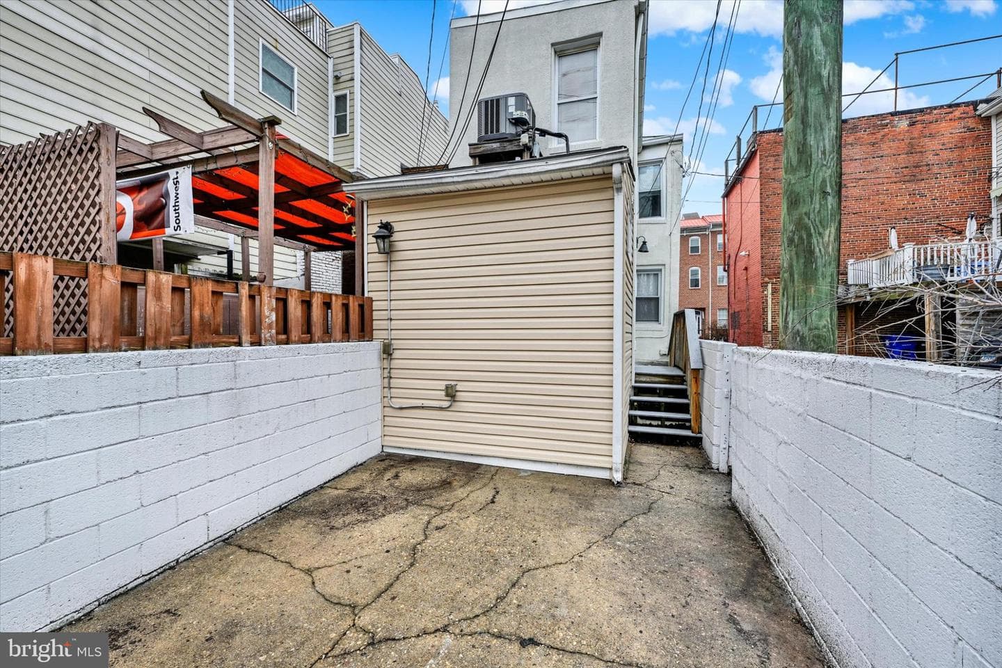 2731 Fait Avenue photo 23