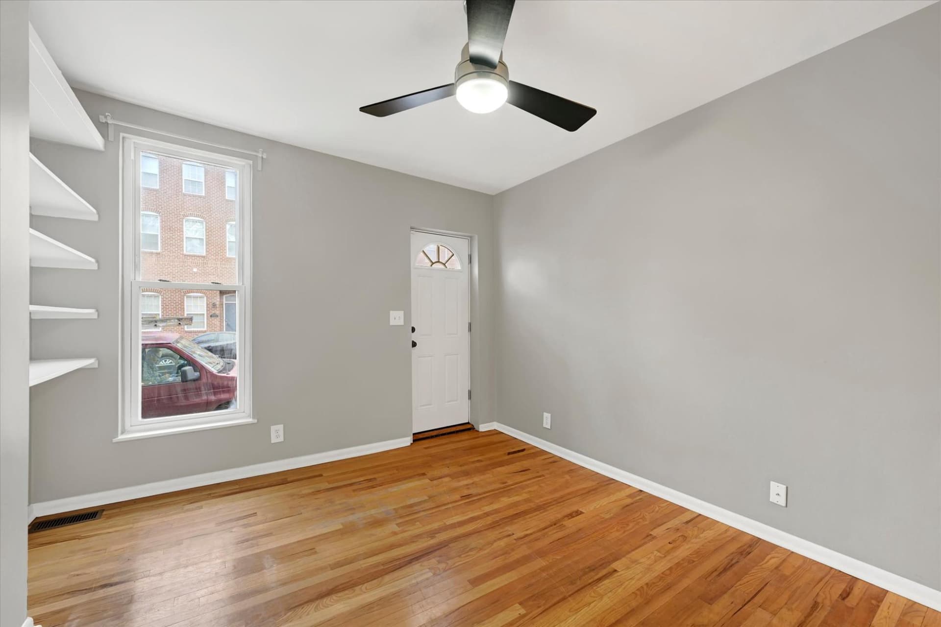 2731 Fait Avenue photo 6
