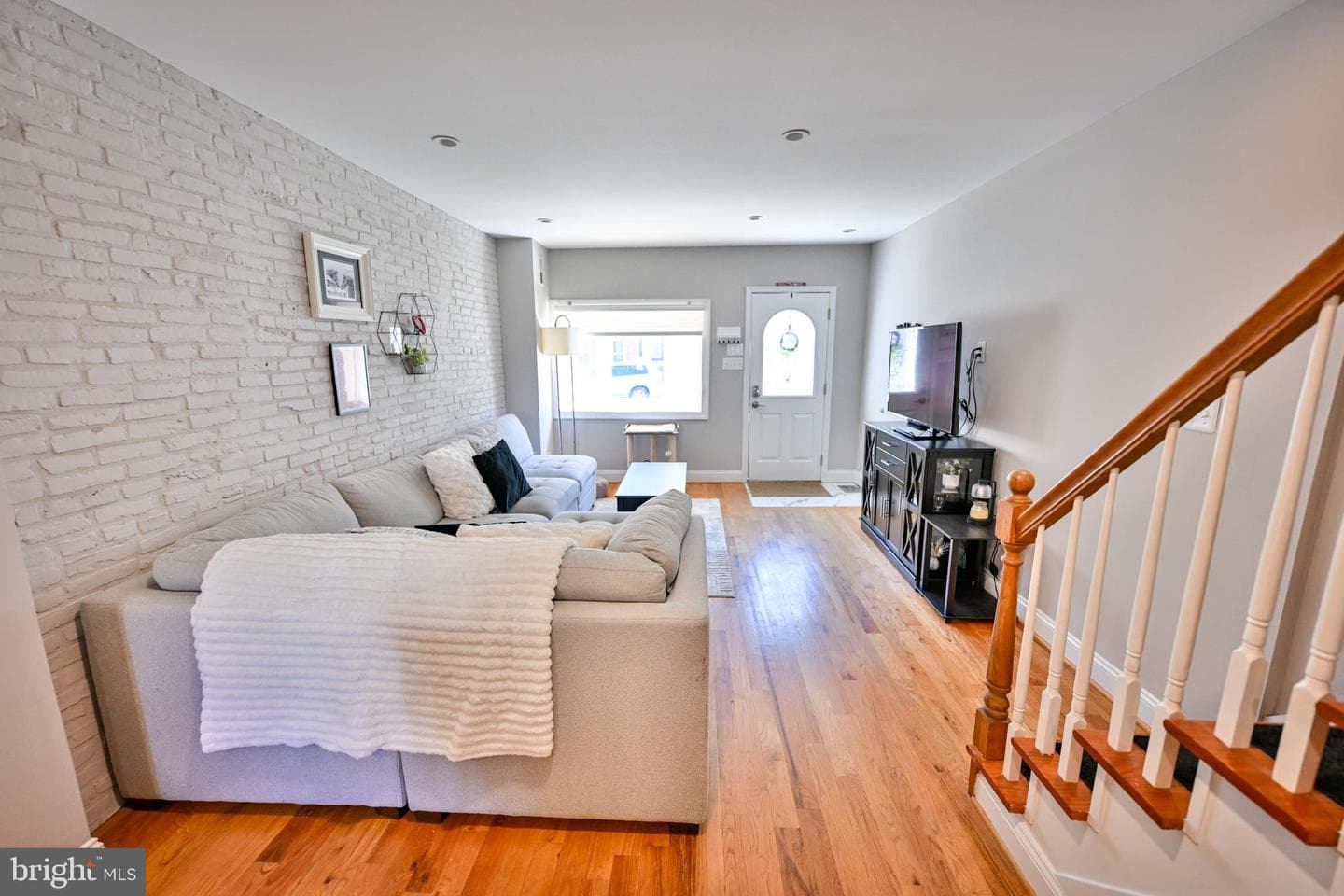 2540 Fleet Street photo 13