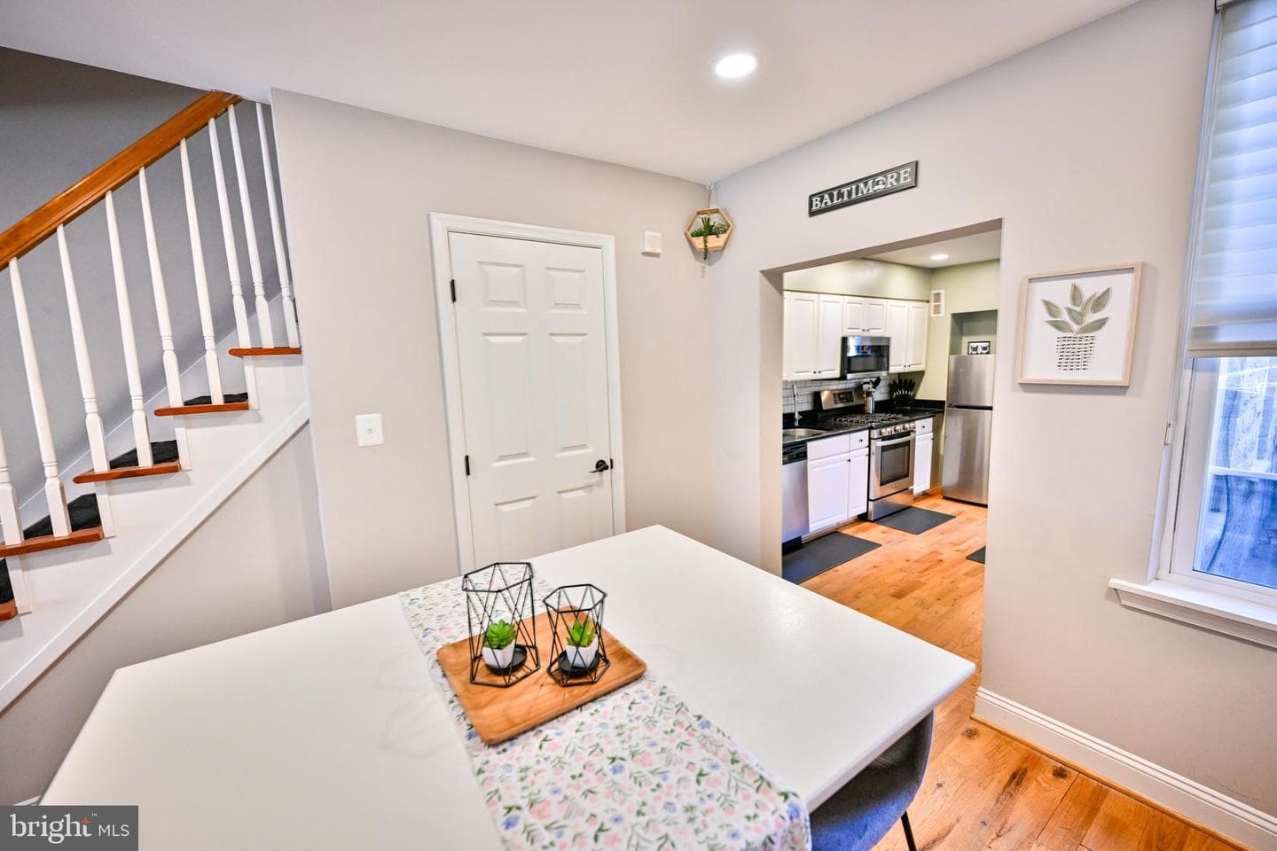 2540 Fleet Street photo 16