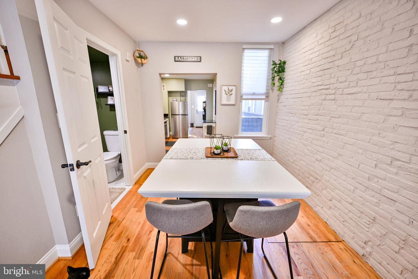 2540 Fleet Street photo 17
