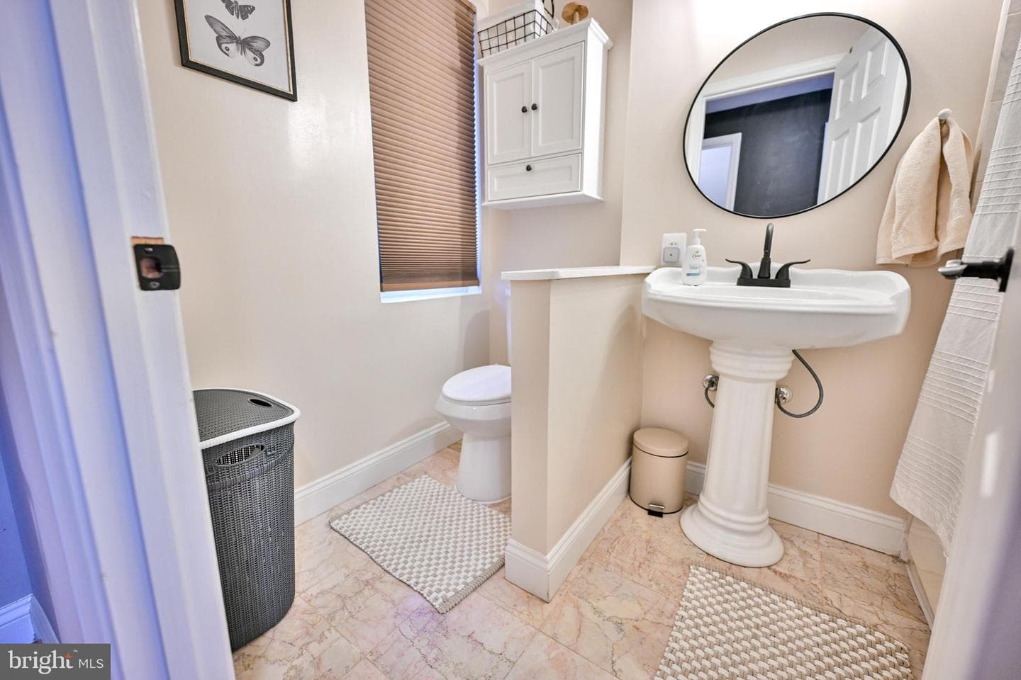 2540 Fleet Street photo 30