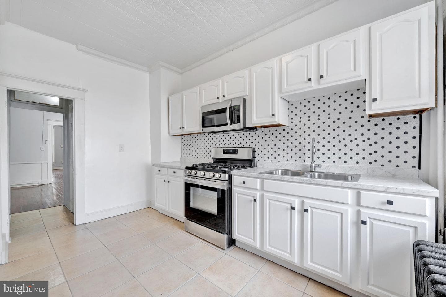 2822 Riggs Avenue photo 15