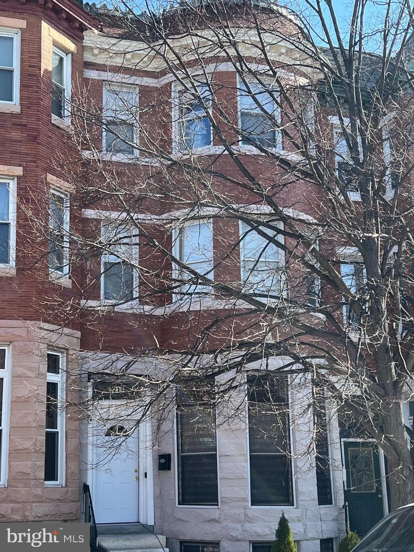 2213 Brookfield Avenue, Baltimore