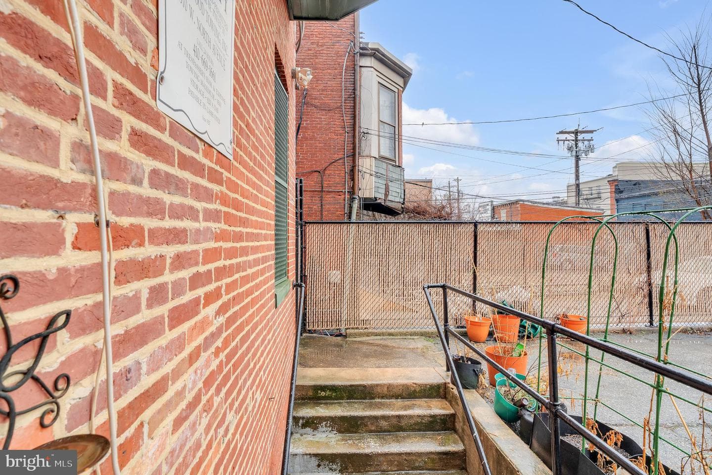 2210 N Charles Street photo 31