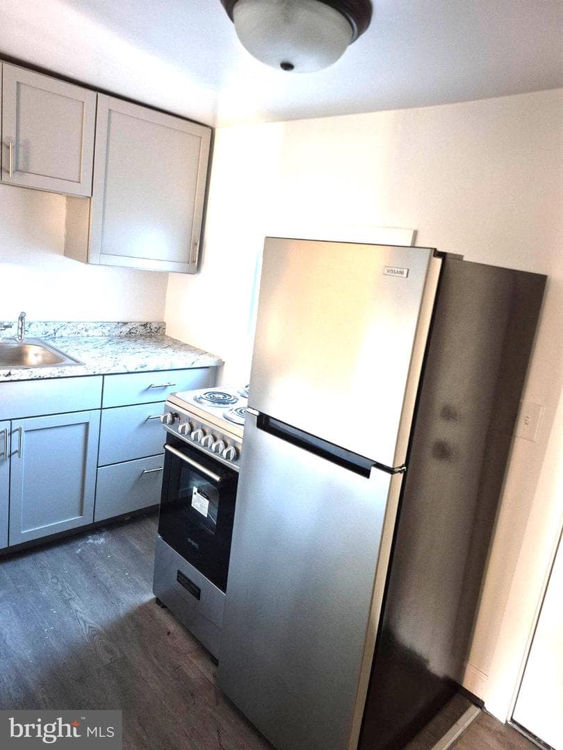707 N Duncan Street photo 7