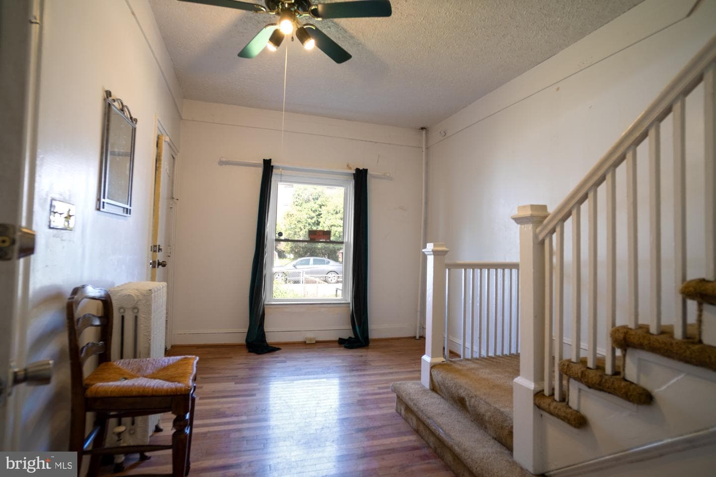 413 Rosecroft Terrace photo 4