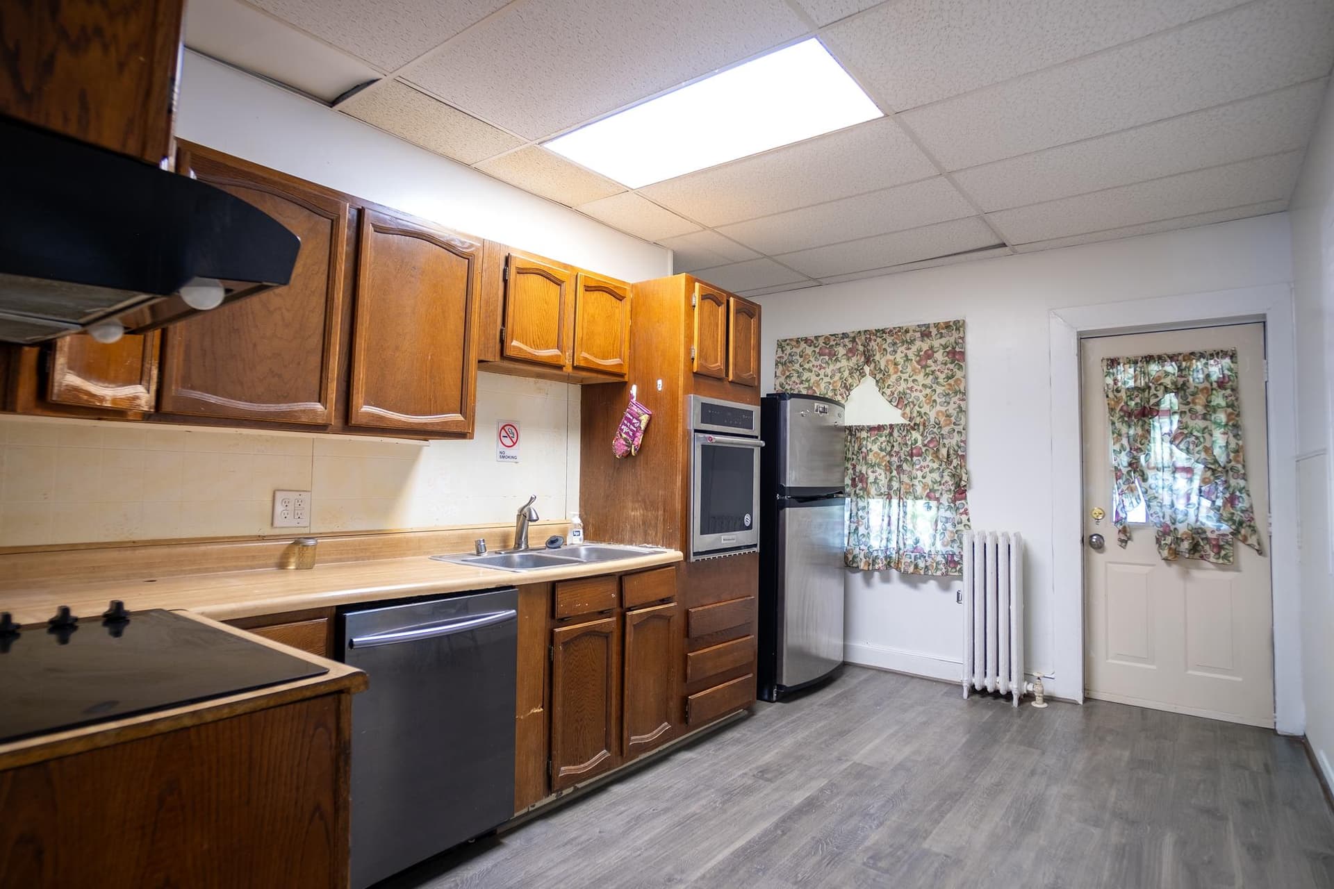 413 Rosecroft Terrace photo 7