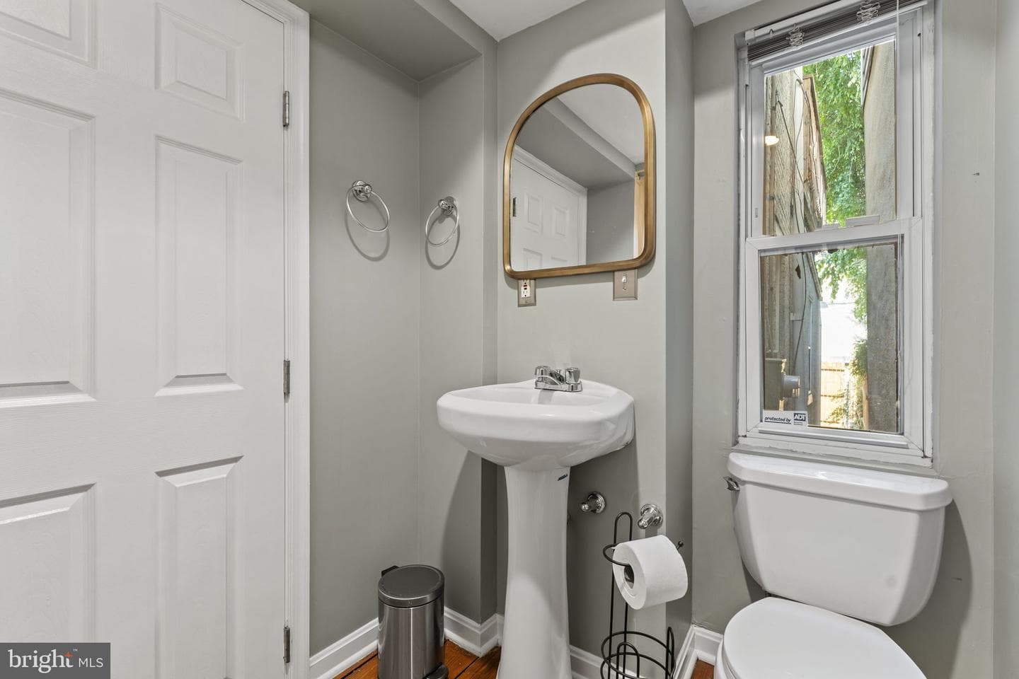 1206 William Street photo 15