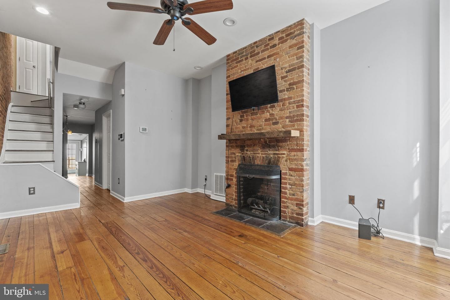 1206 William Street photo 17