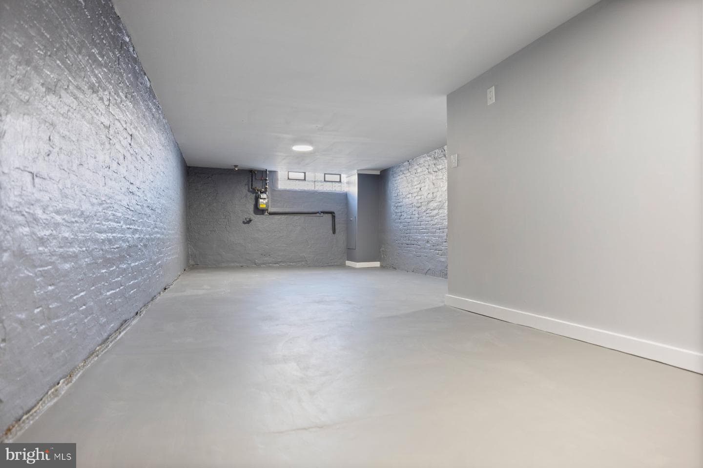 451 W 24th Street photo 25