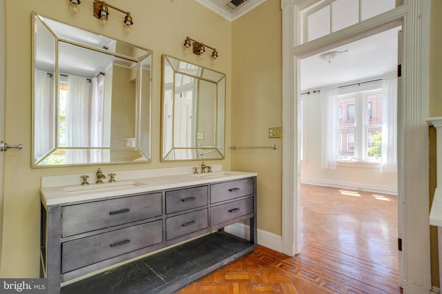 1835 Madison Avenue photo 40