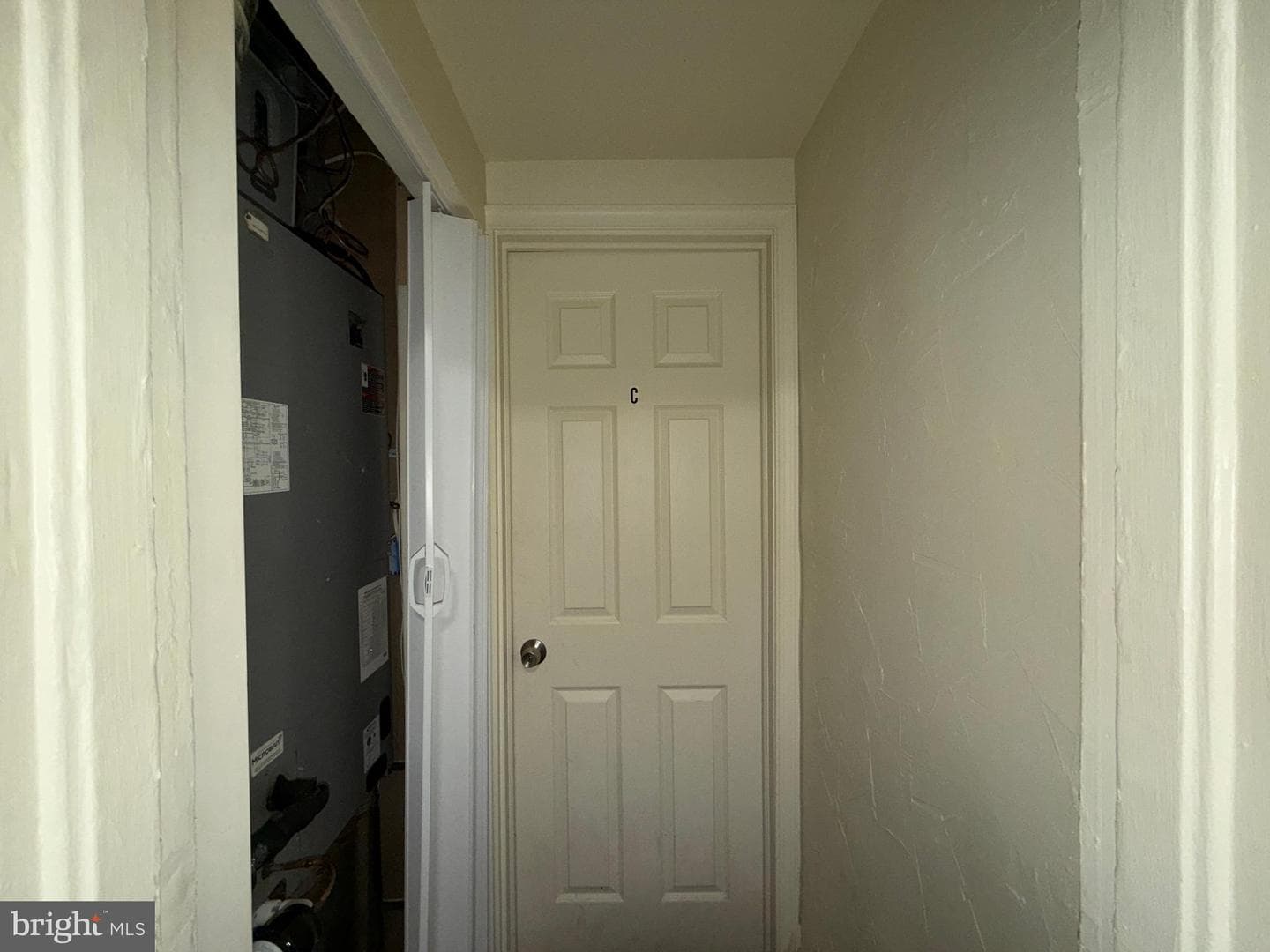 1726 N Fulton Avenue photo 30