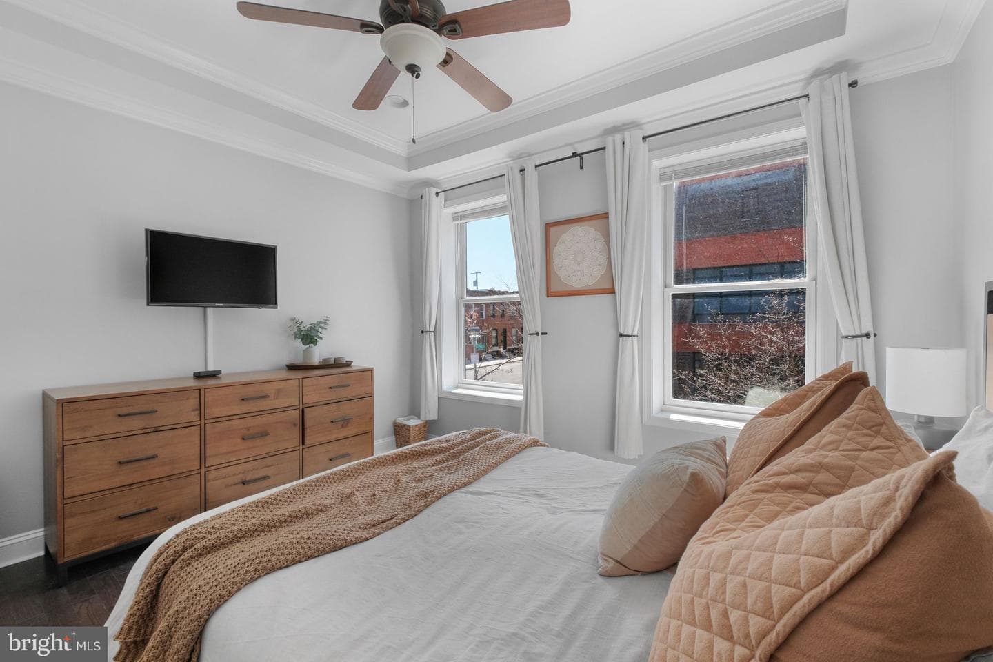 3102 E Lombard Street photo 22