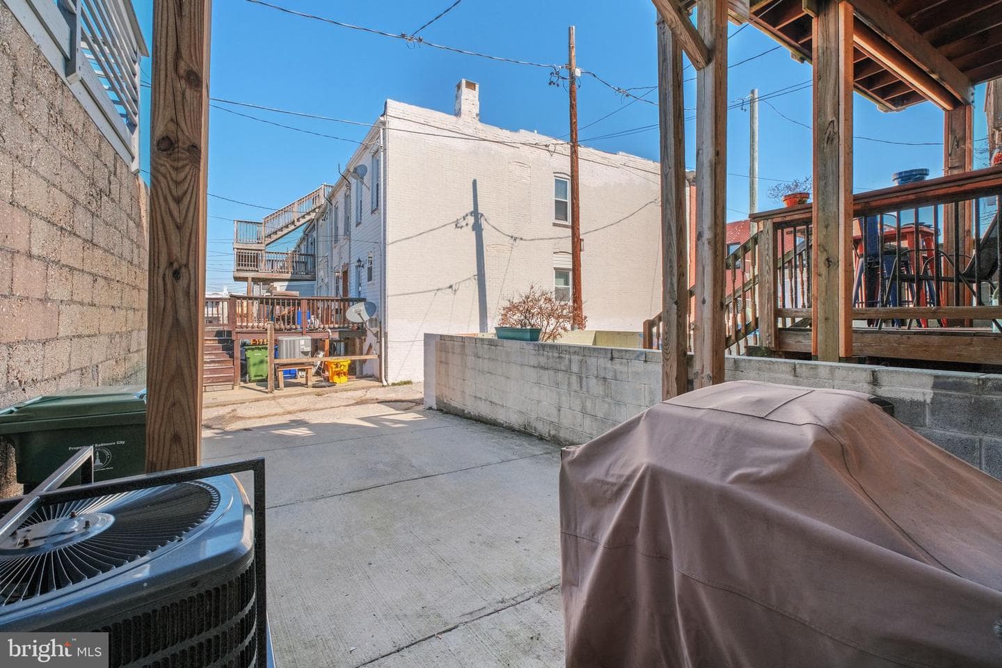 3102 E Lombard Street photo 34