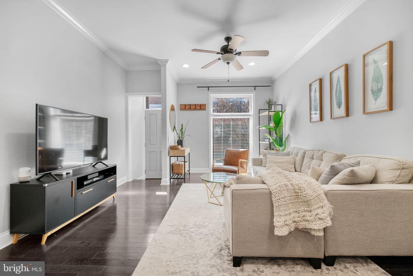 3102 E Lombard Street photo 5