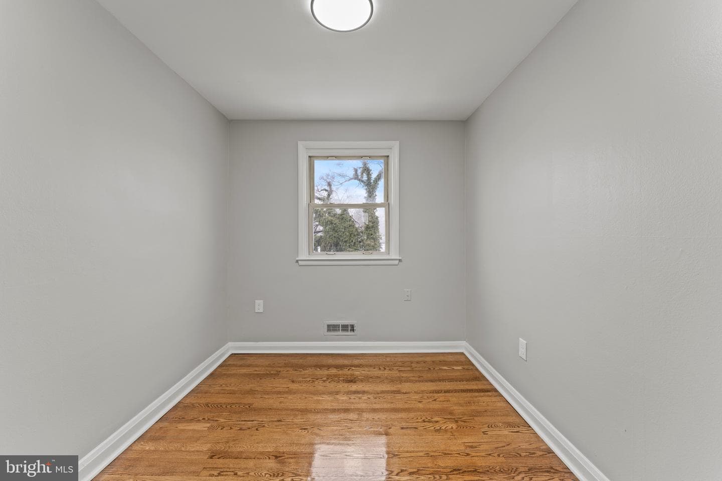 853 Lenton Avenue photo 22