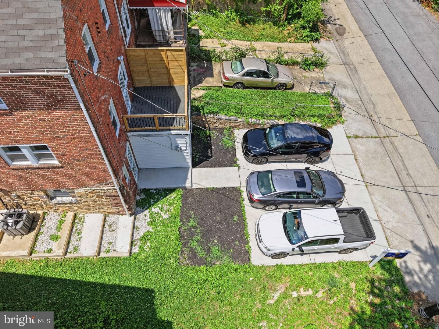 932 E 41st St, Baltimore