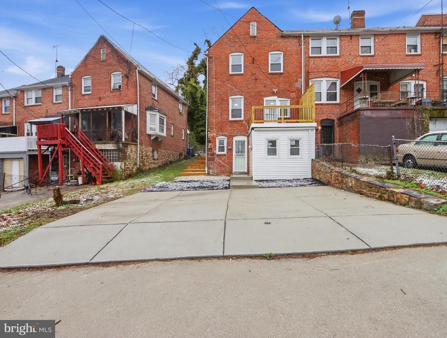 932 E 41st Street photo 56