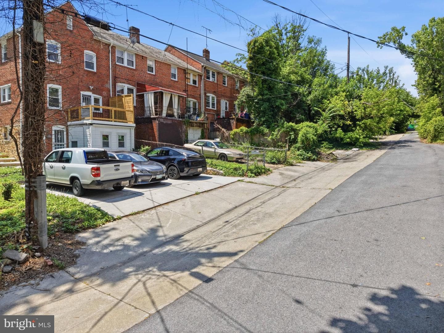 932 E 41st Street photo 61