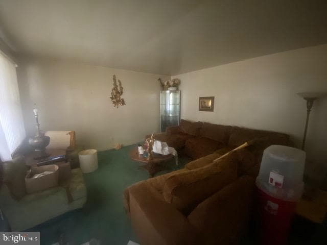 2908 Fendall Road photo 2