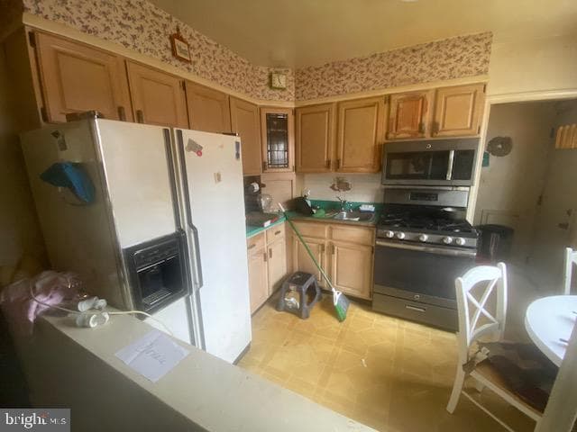 2908 Fendall Road photo 9