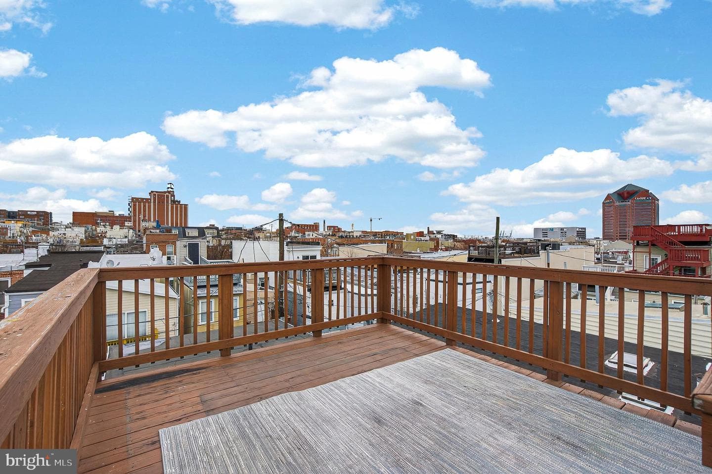 1007 S East Avenue photo 39