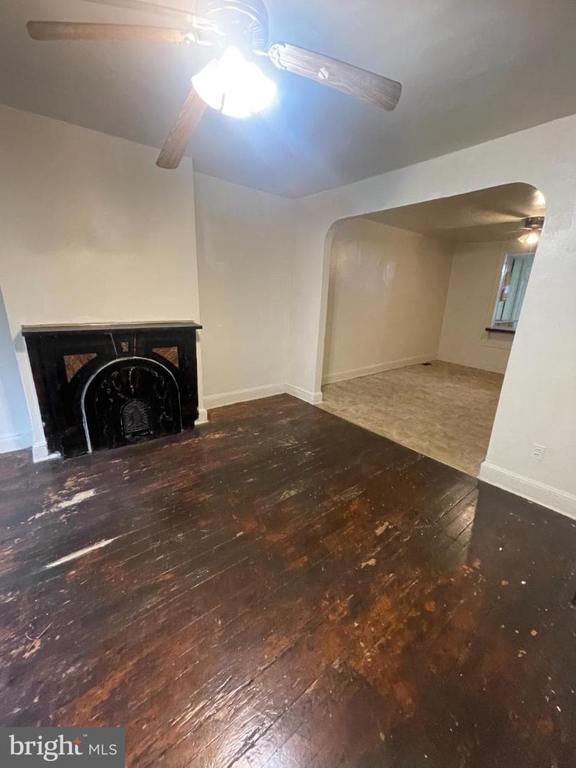 2859 Lafayette Avenue photo 3