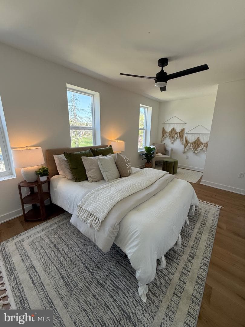3435 Dupont Avenue photo 53