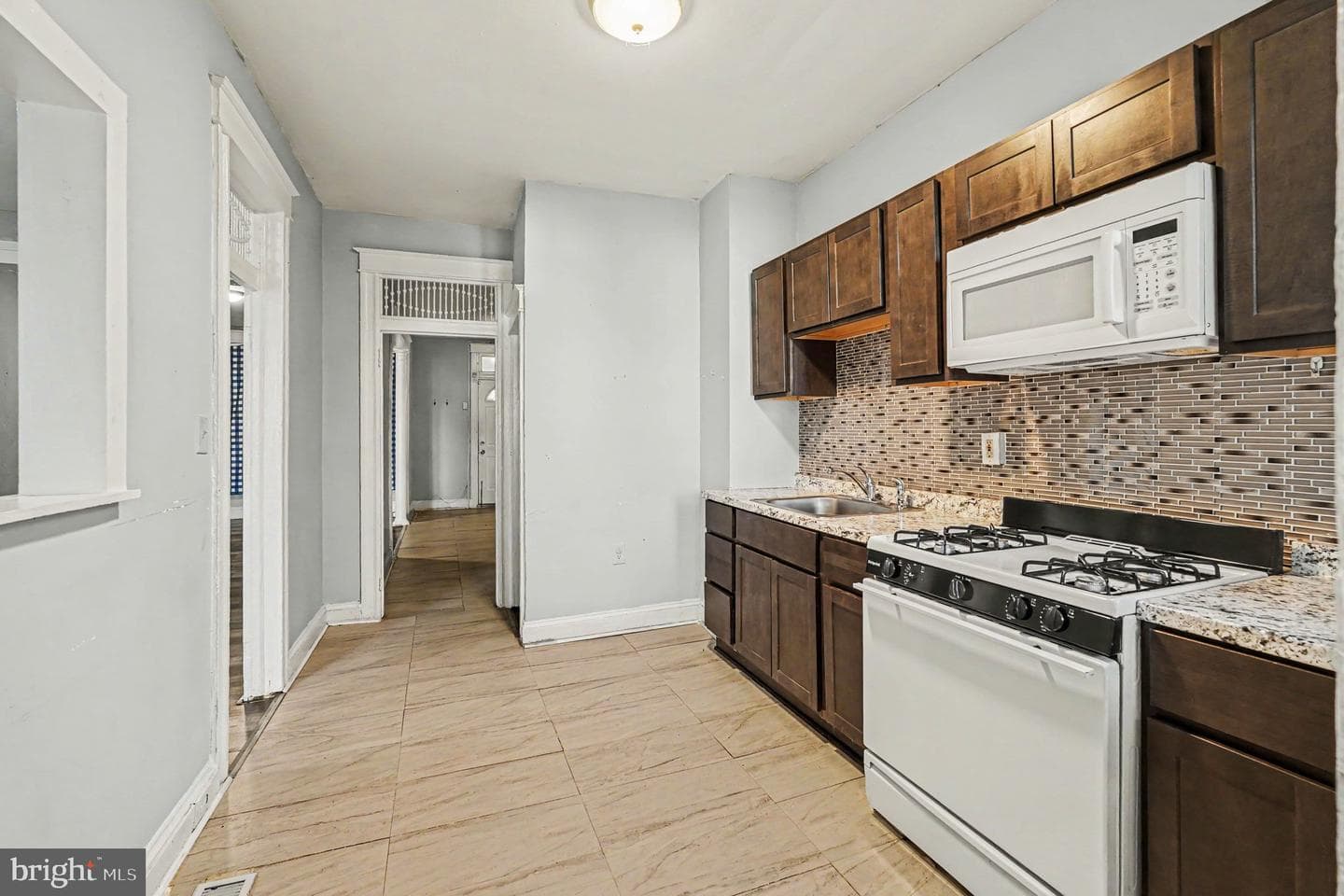 409 N Edgewood Street photo 13