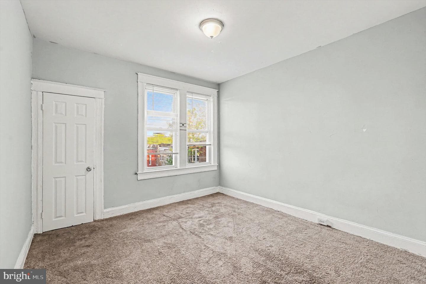 409 N Edgewood Street photo 19
