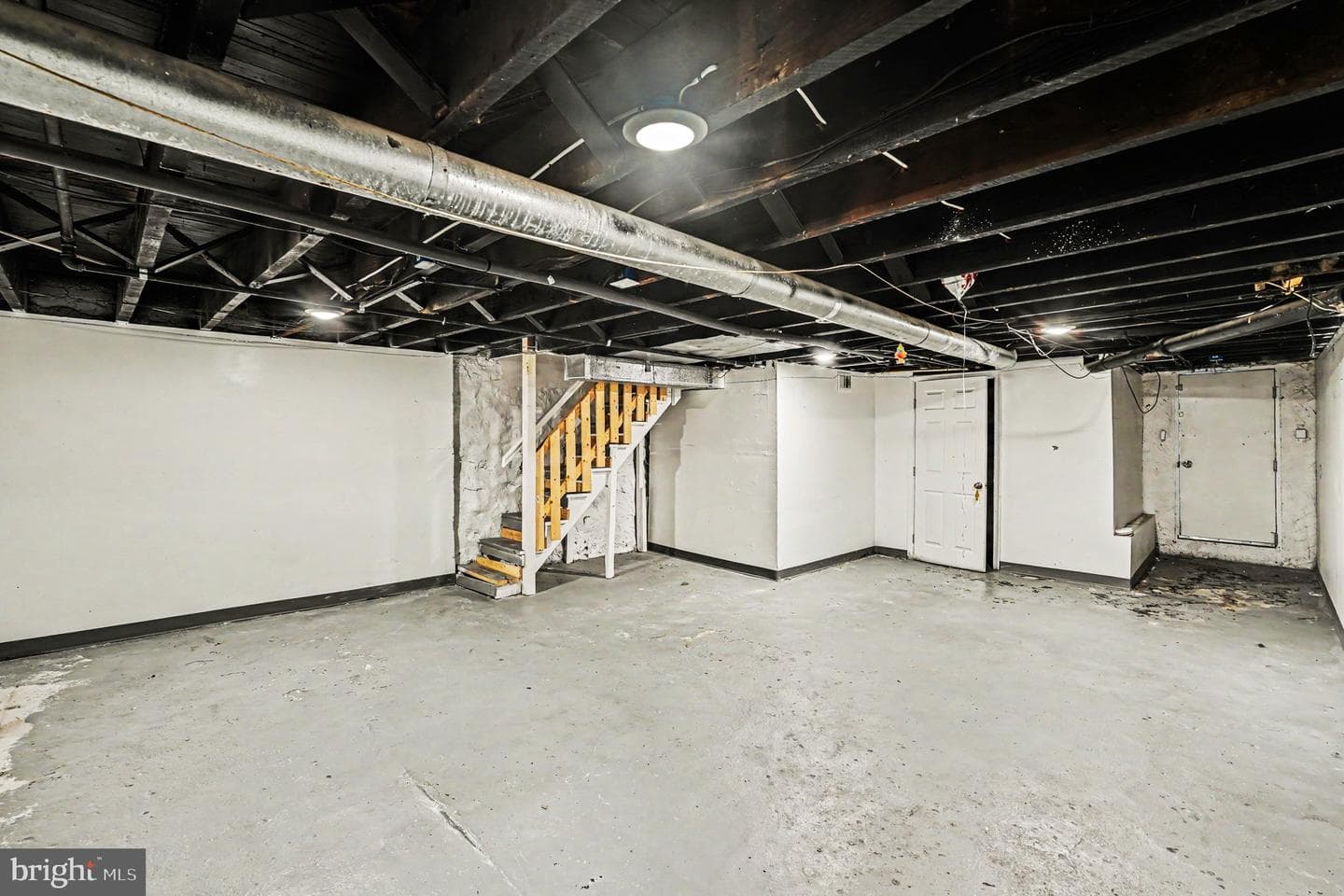 409 N Edgewood Street photo 23