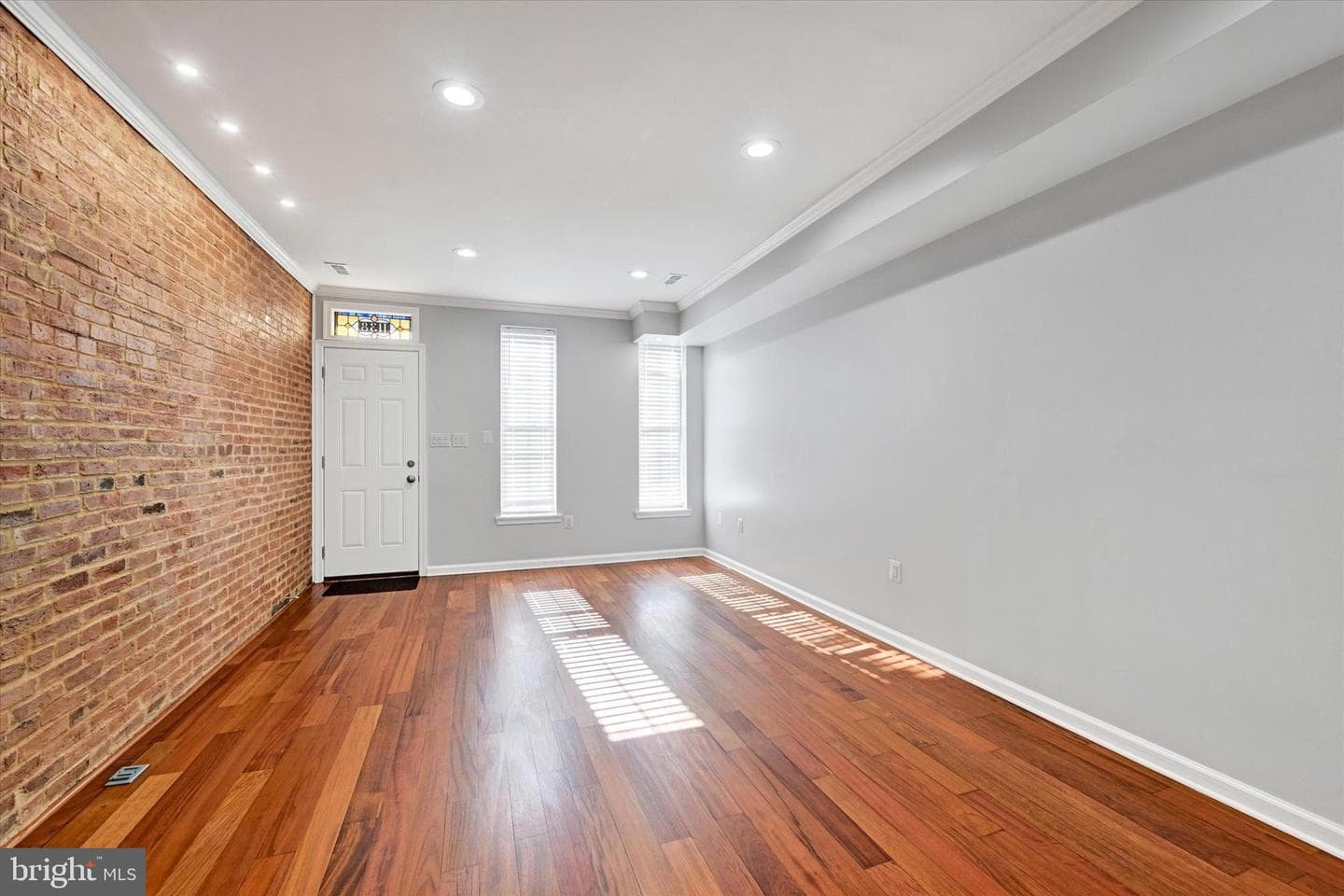 1138 Cleveland Street photo 4