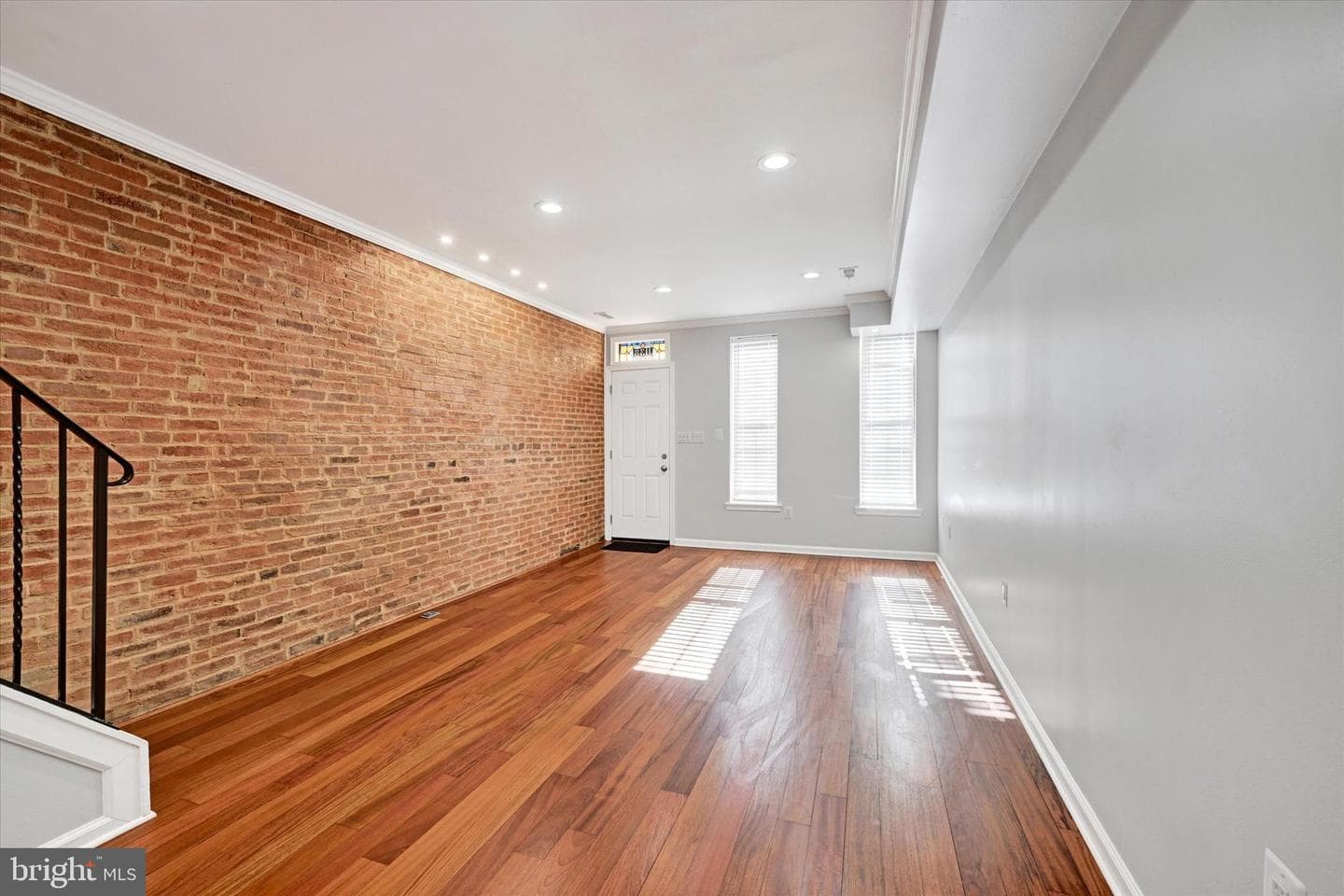 1138 Cleveland Street photo 5