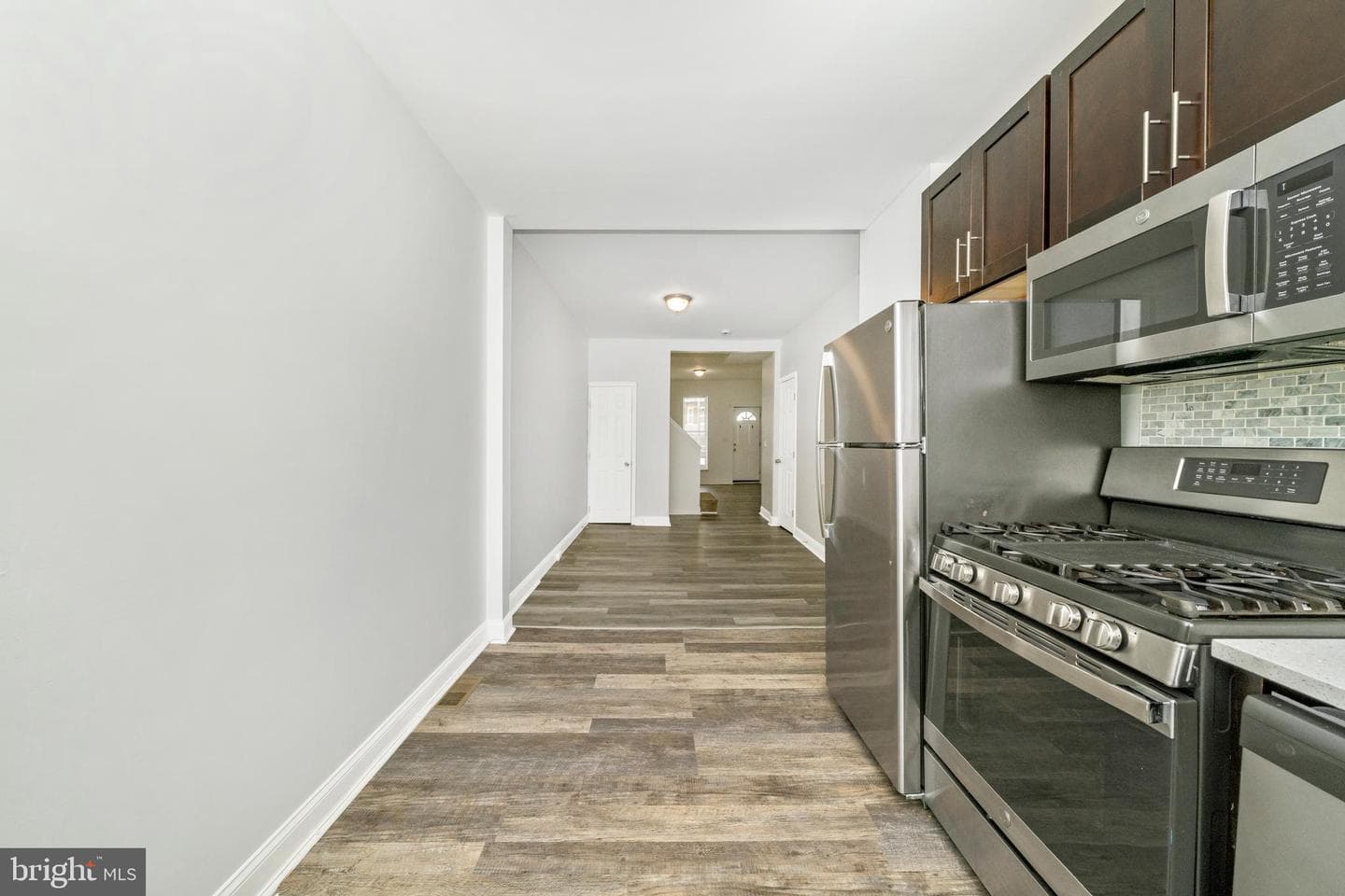 1723 Ashburton Street photo 17