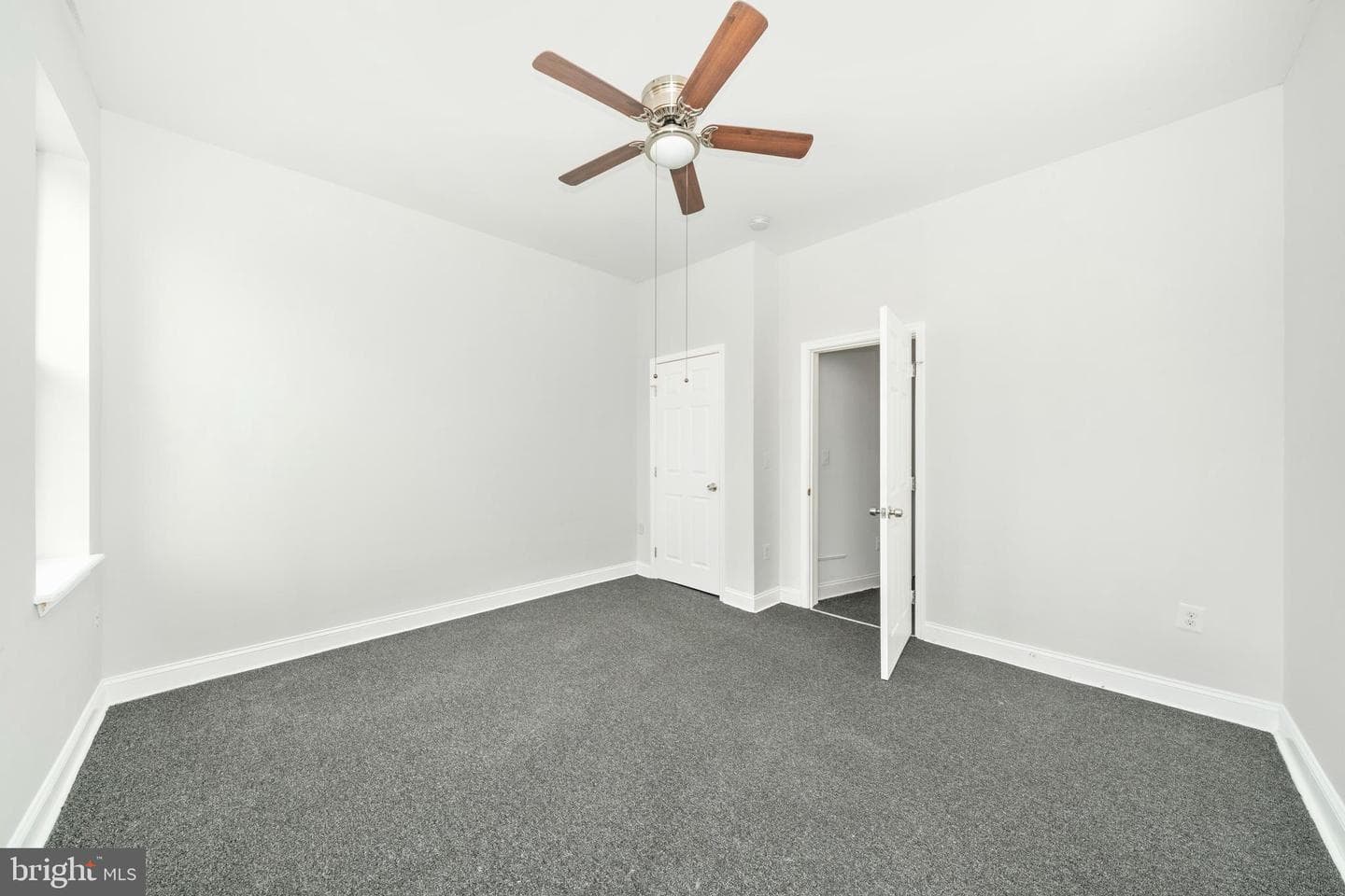 1723 Ashburton Street photo 22