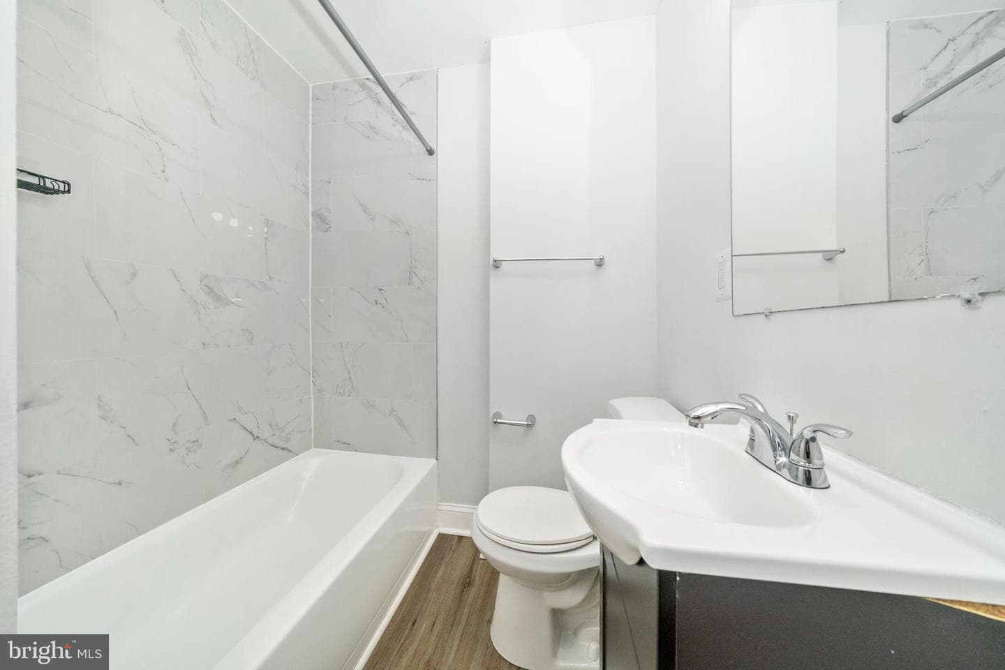 1723 Ashburton Street photo 24