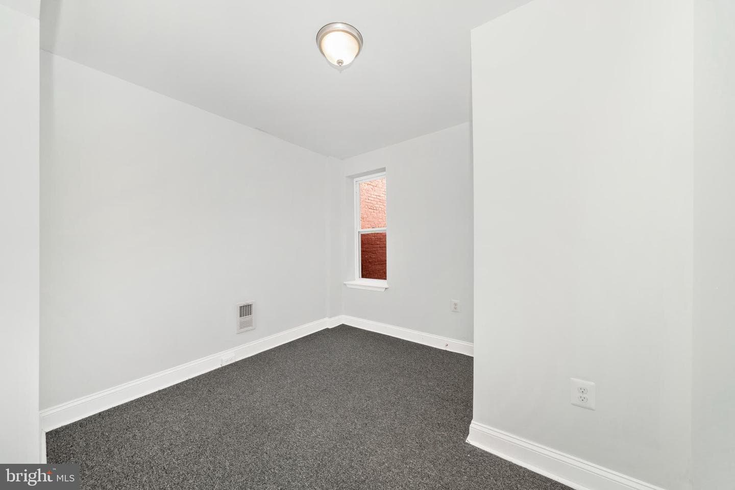 1723 Ashburton Street photo 30