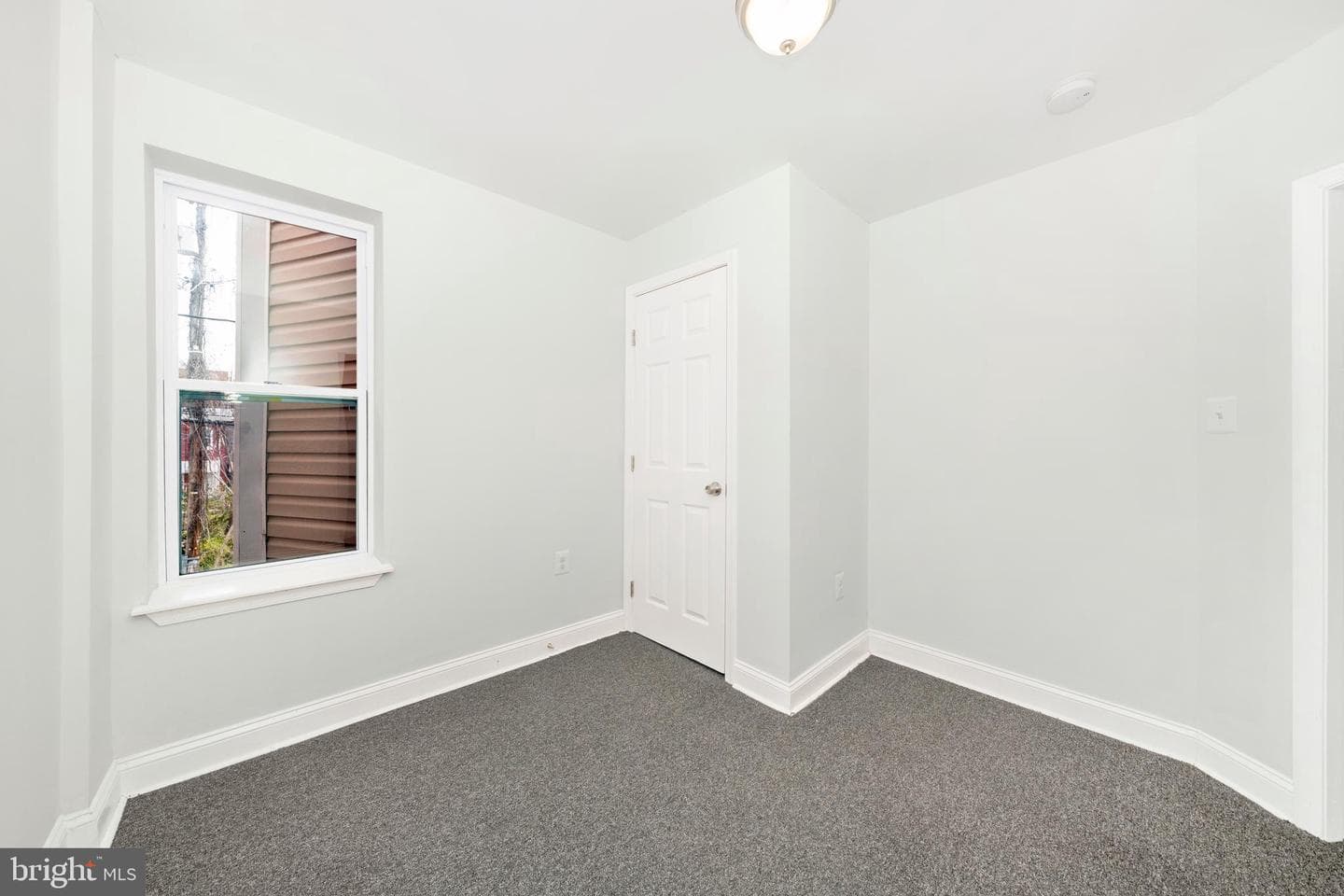1723 Ashburton Street photo 31