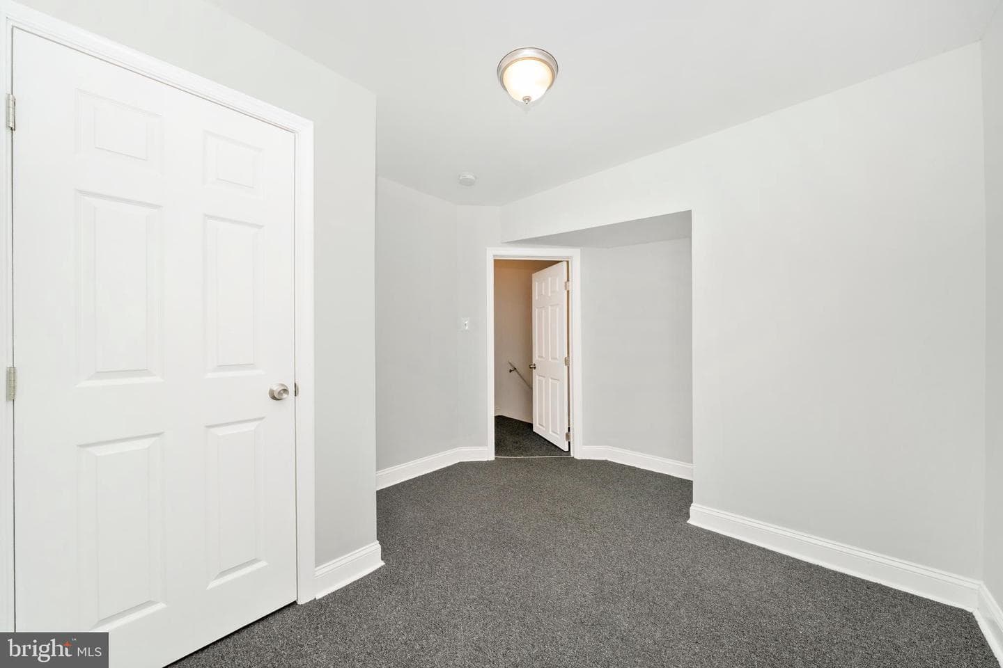 1723 Ashburton Street photo 32