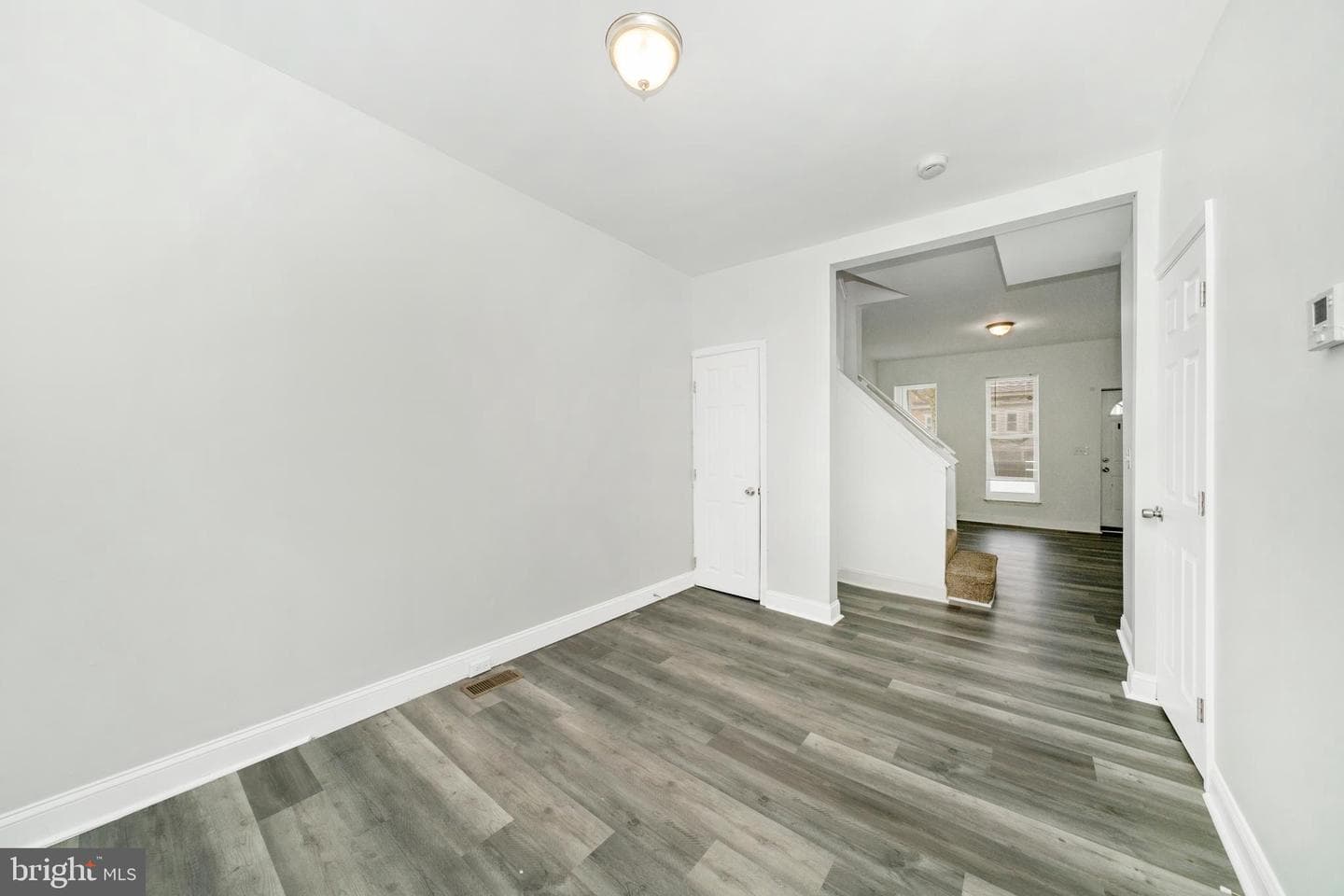 1723 Ashburton Street photo 9